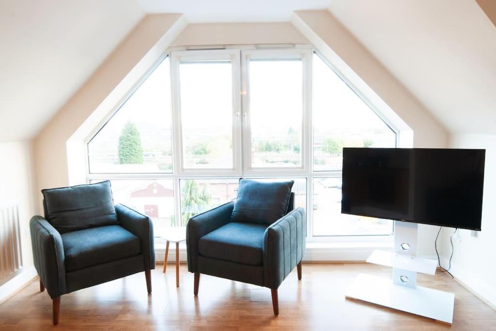 *New* 2-Bed Modern Apartment Burton-upon-Trent Exterior foto